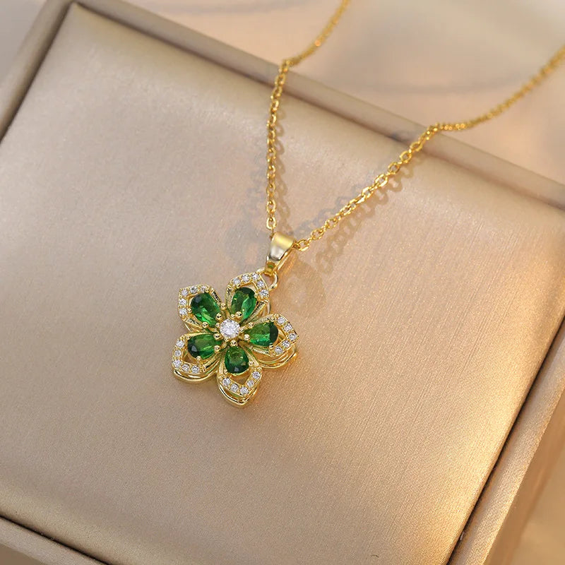 Stainless Steel Gold Plated Rotatable Flower Necklace