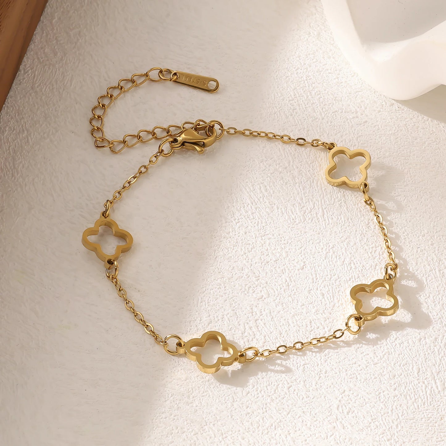 Stainless Steel Clovers Bracelet