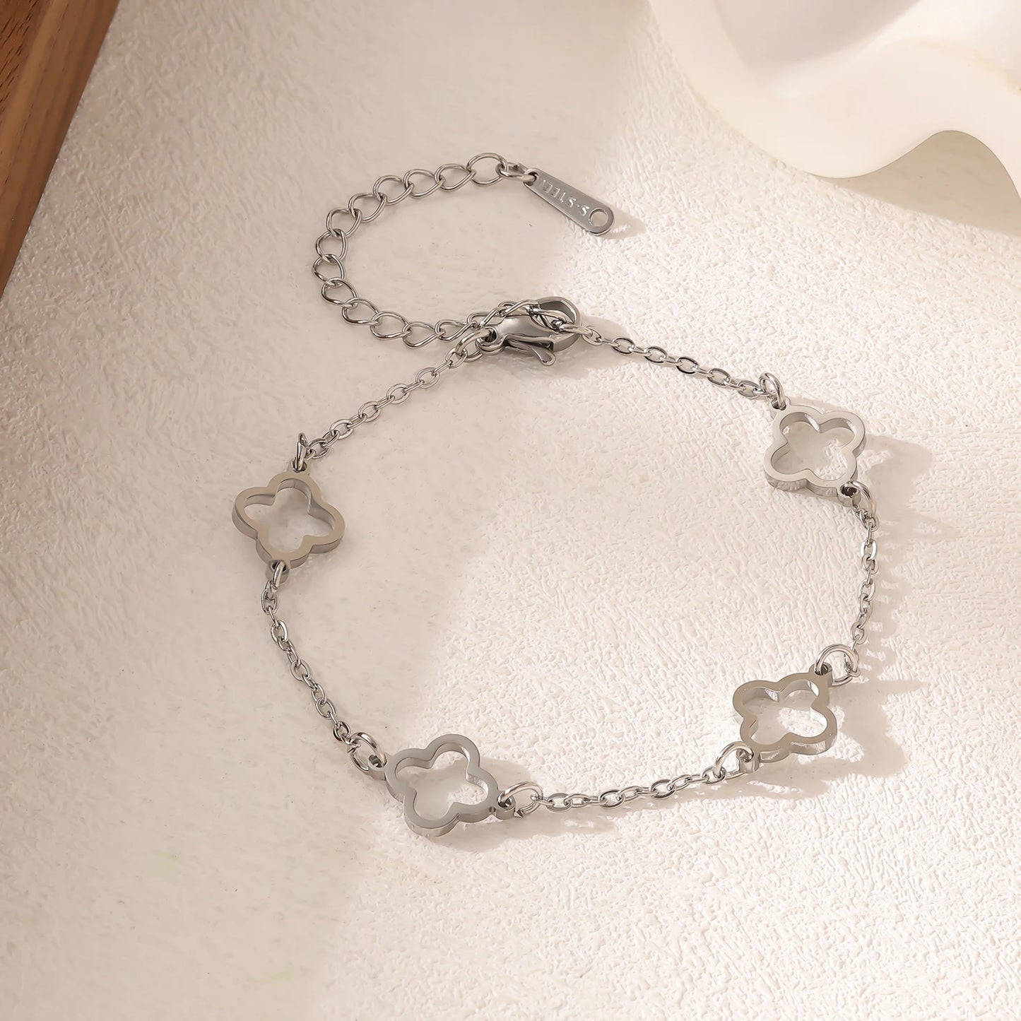 Stainless Steel Clovers Bracelet