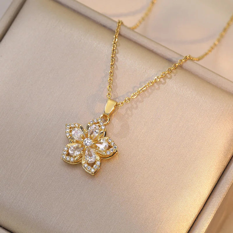 Stainless Steel Gold Plated Rotatable Flower Necklace