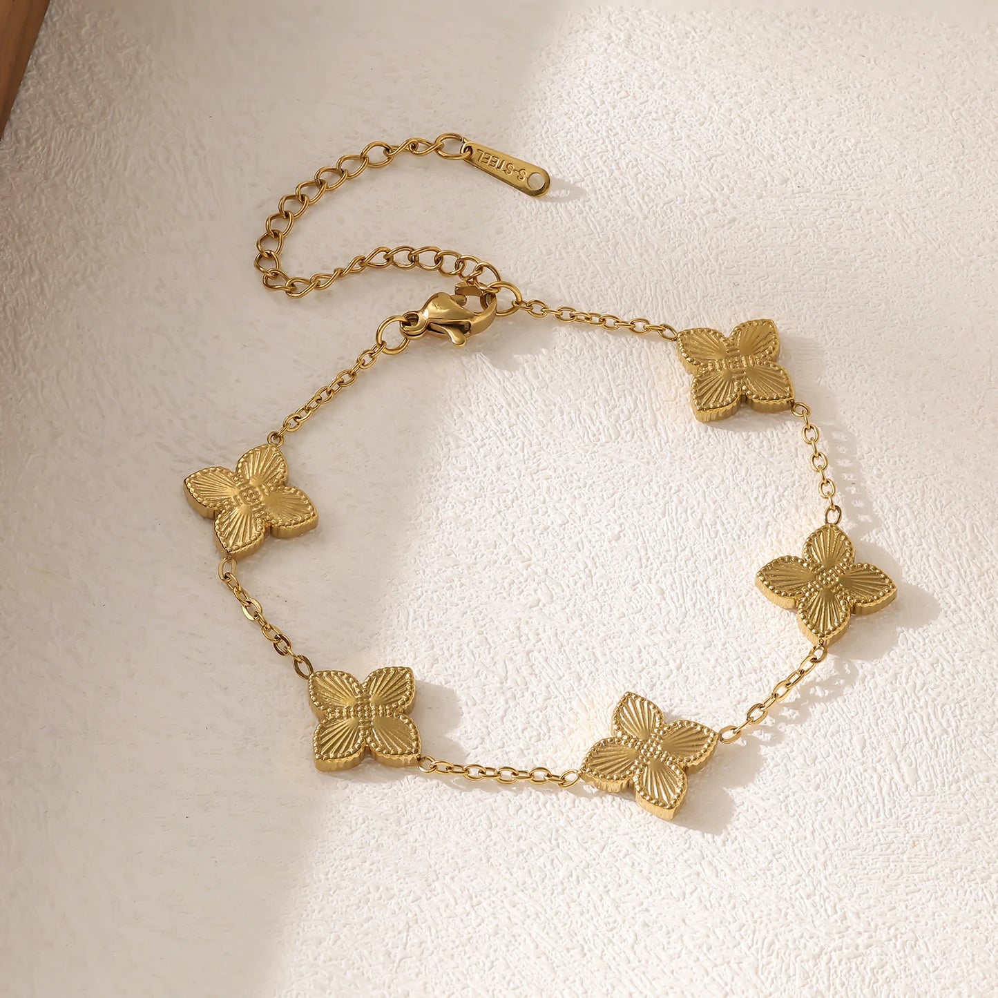 Stainless Steel Clovers Bracelet